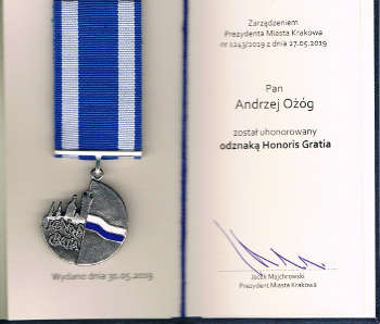 odznaka honoris gratia, andrzej ożóg, prezydent miasta krakowa jacek majchrowski, odznaka, medal